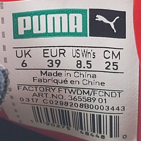 Puma Clyde Women's Black & Red Sneaker 365589-01 US Size 8.5 - Picture 8 of 8